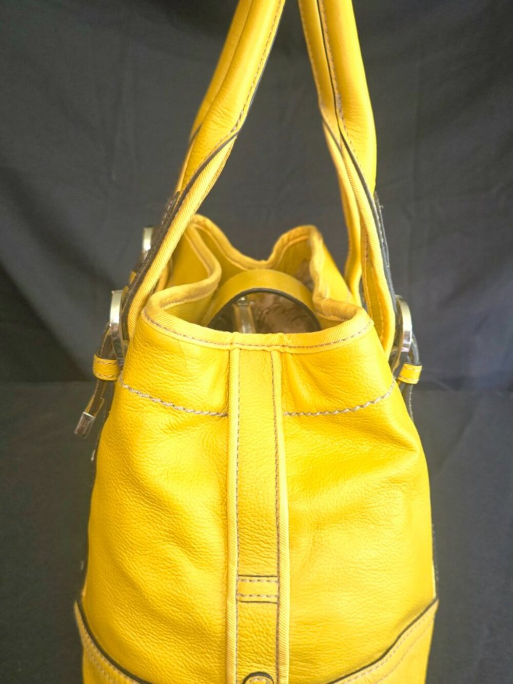 Anne Klein Genuine Leather Yellow Satchel Top Handle Handbag Silver Hardware - Picture 3 of 8